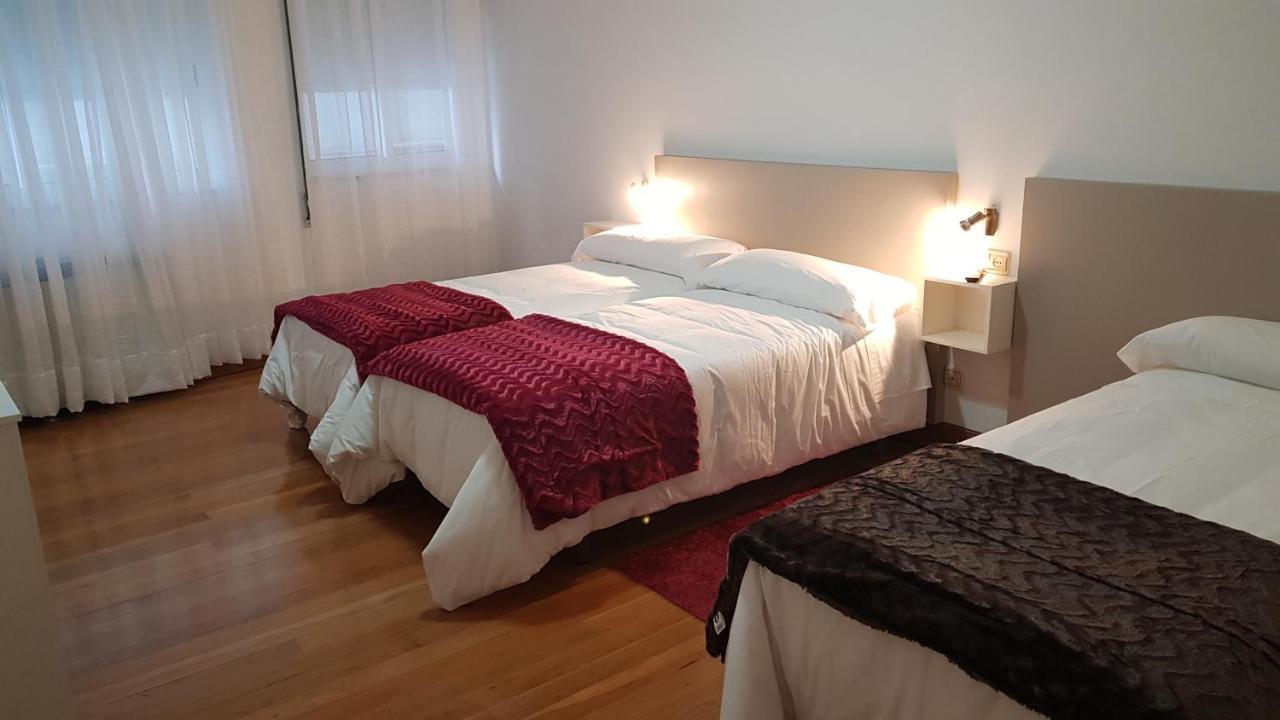 Apartamentos Shalom 里瓦德奥 外观 照片